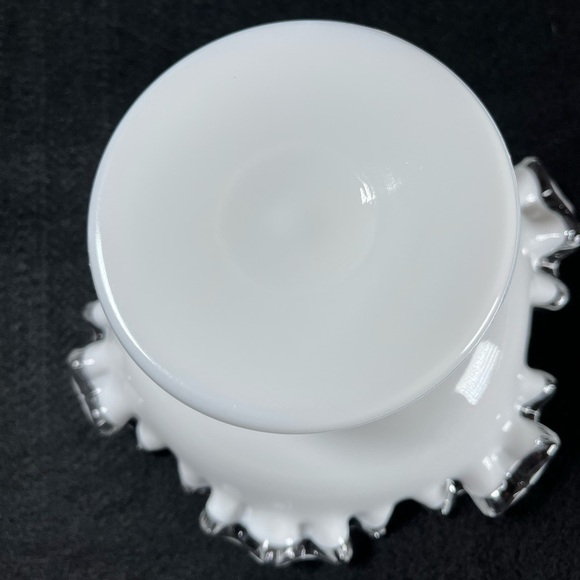 Vintage Fenton Milk Glass Silver Crest Ruffled Footed Candy Dish - Picture 7 of 8